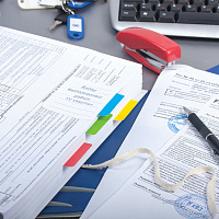 Блок-разделитель самоклеящийся (стикеры) BRAUBERG, ЛИНОВАННЫЙ, 70х70 мм, 4 цвета х 25 листов, ассорт