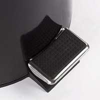 Ведро-контейнер для мусора (урна) с педалью LAIMA "Classic", 5 л, черное, глянцевое, металл, со съем